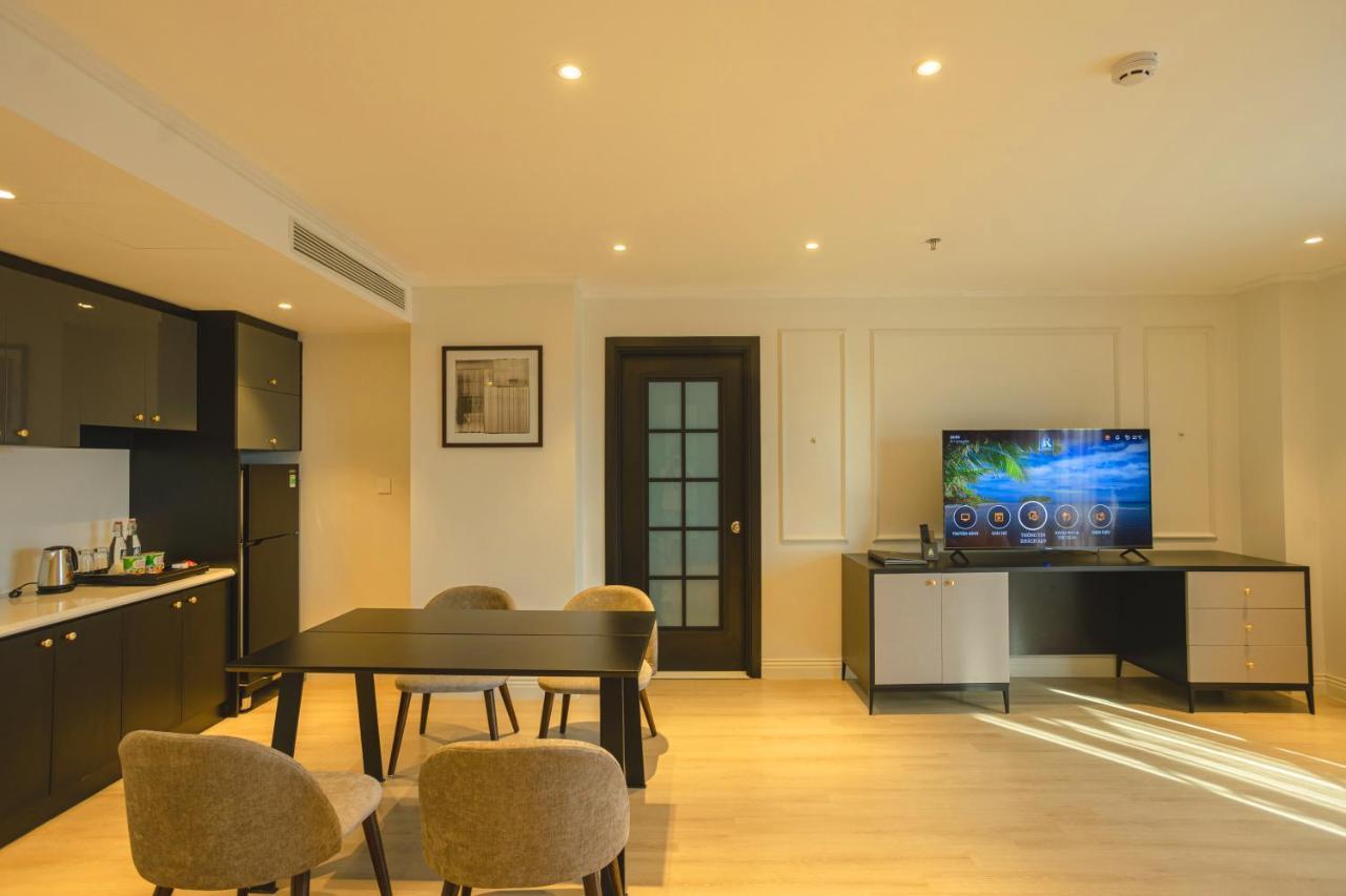 Rex Quang Binh Hotel