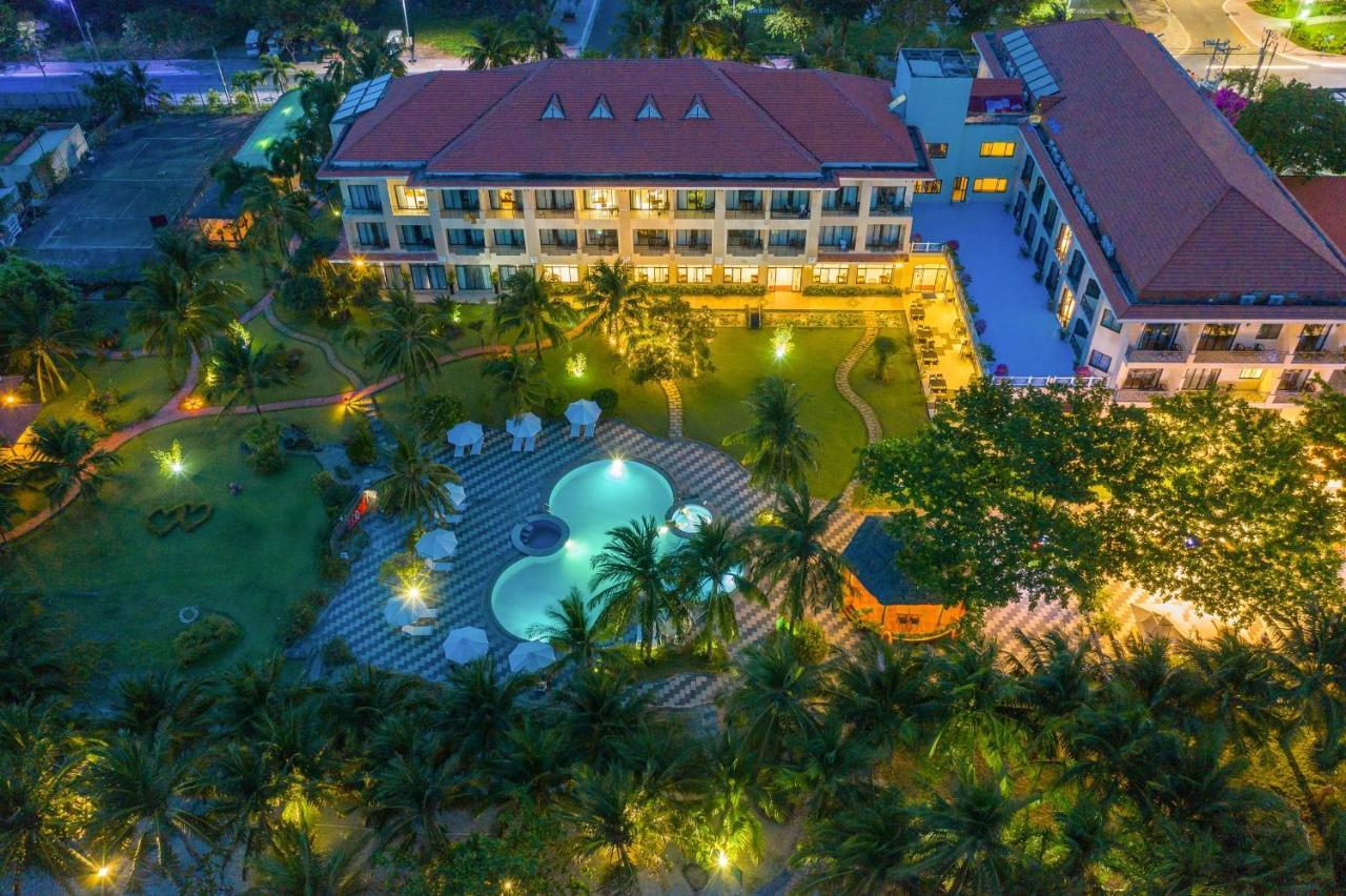 Resort Con Dao 3*
