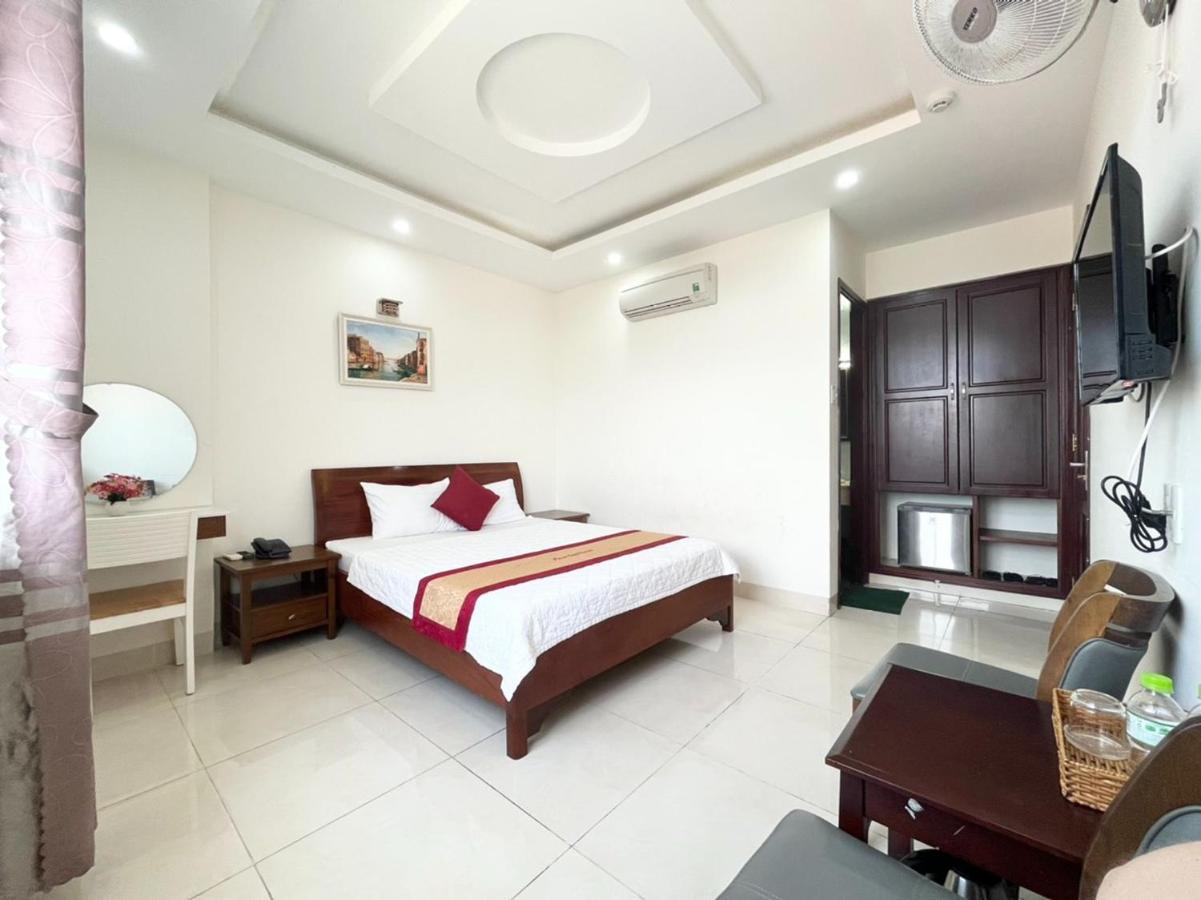 Khách sạn Biển Ngọc 2*