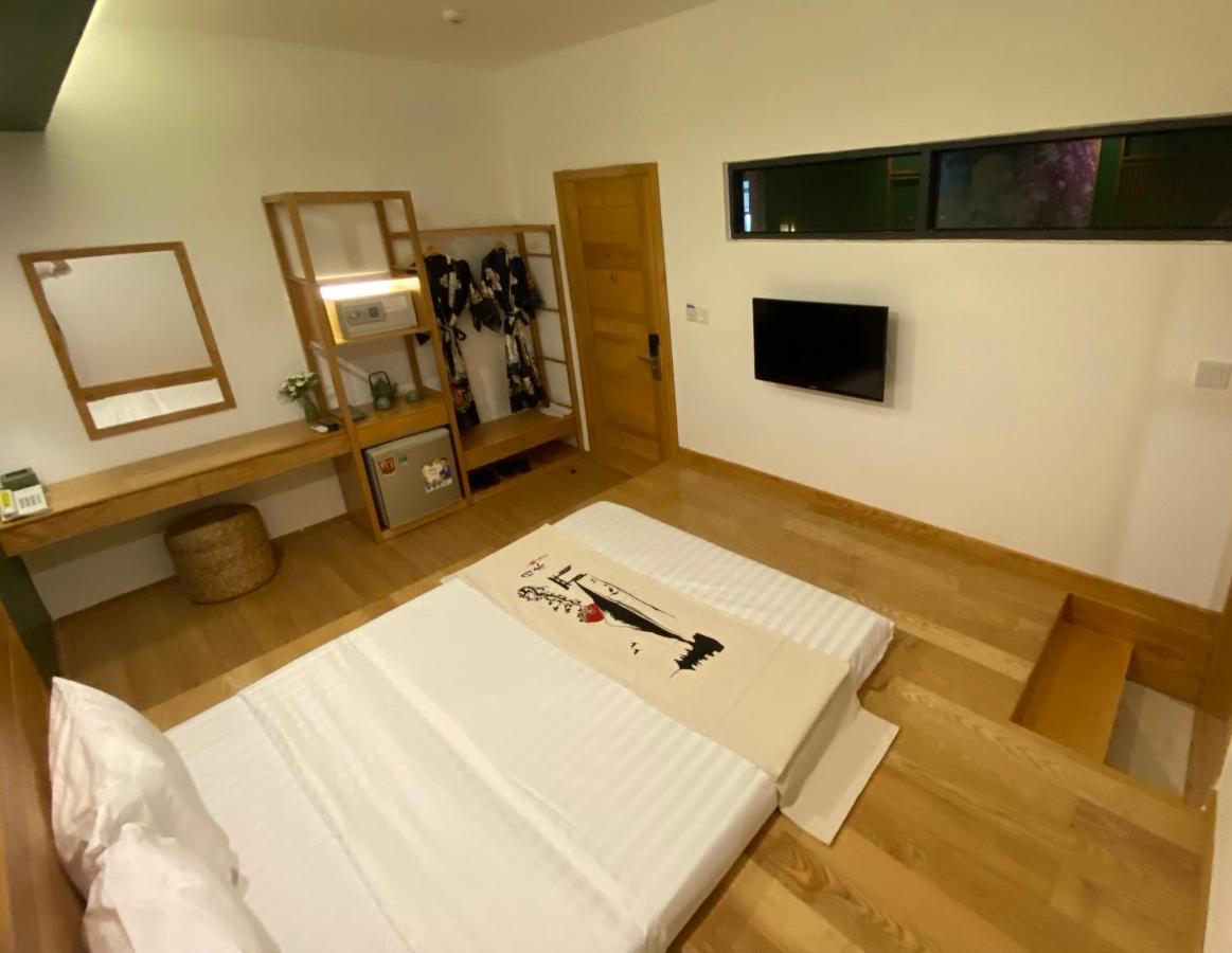 Fuji Boutique 3*