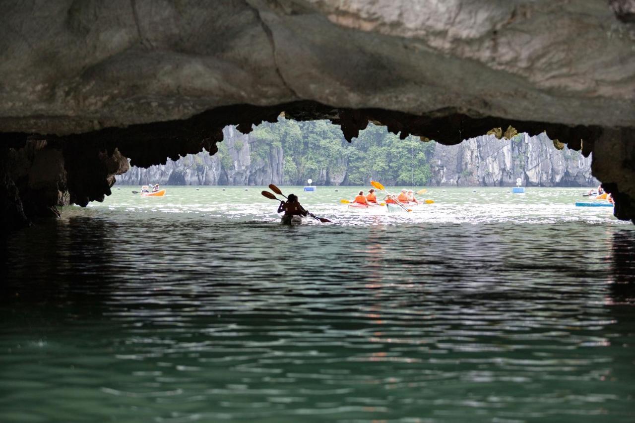  Mon Cheri Cruises Hạ Long