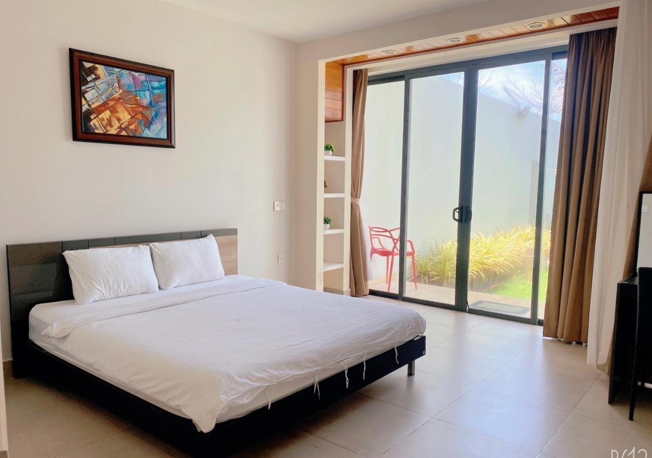 Aria Resort, The Sea By 10m,bien Va Ho Boi Rieng Villa