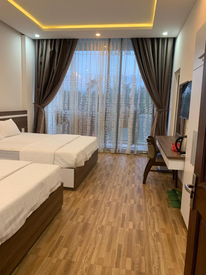 Minh Hoang Hotel *