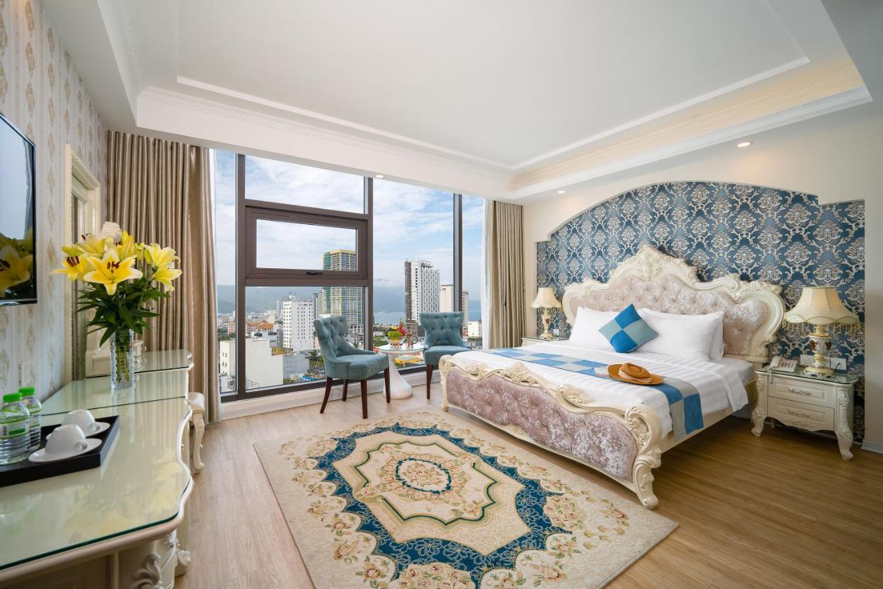 Khách sạn Royal 4*