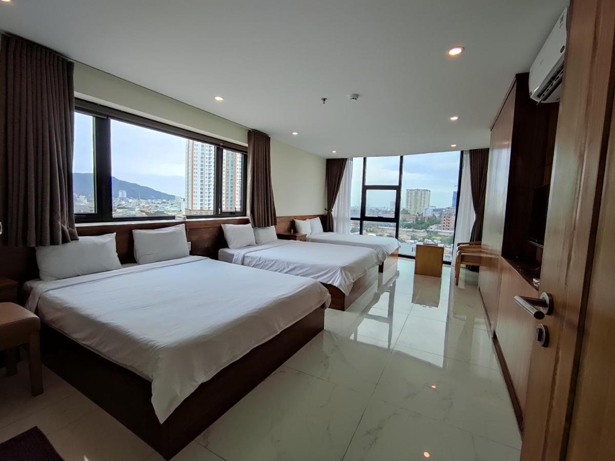 Hong 2