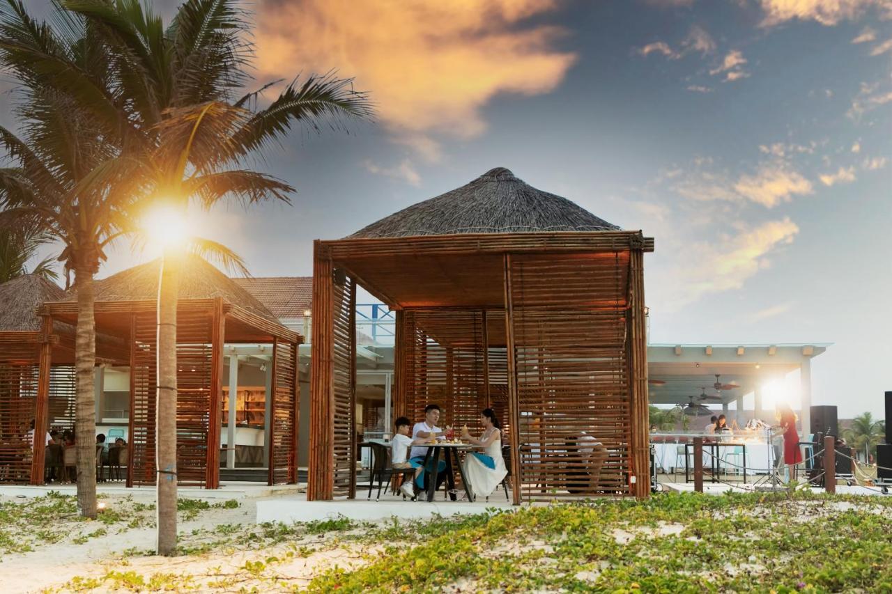 Tui Blue Nam Hoi An 5*