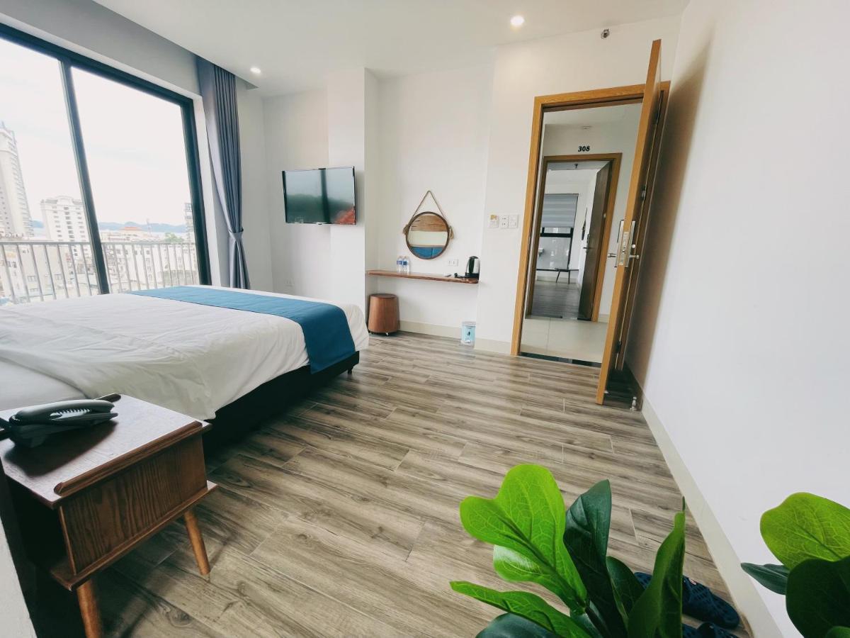 Hotel The Light Ha Long