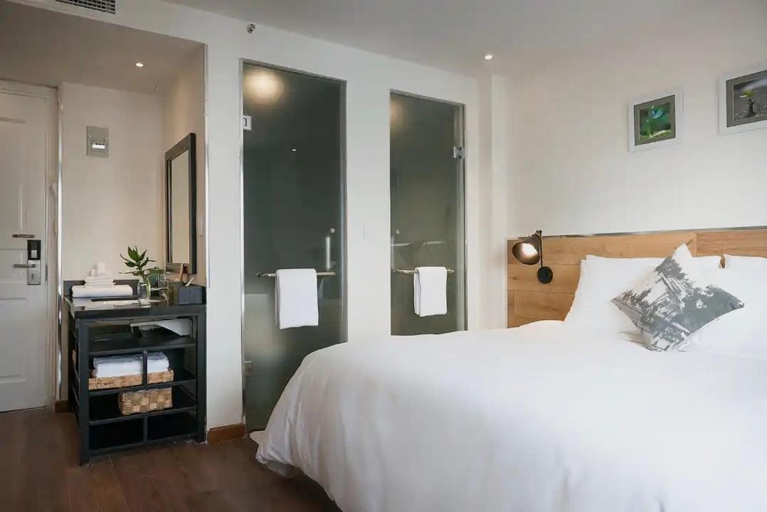 C Hotel- De Tham Bui Vien Walking Street 3* Ho Chi Minh City