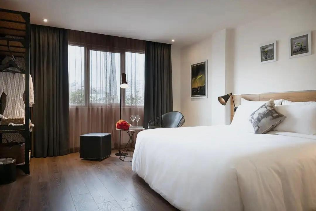 C Hotel- De Tham Bui Vien Walking Street 3* Ho Chi Minh City