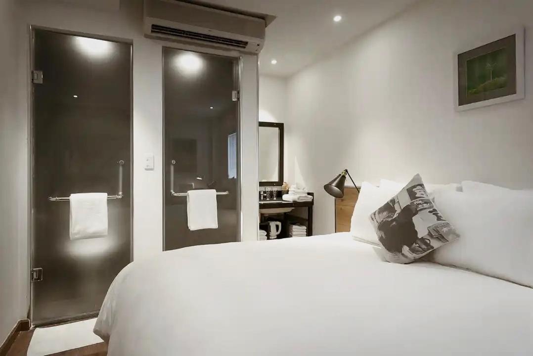 C Hotel- De Tham Bui Vien Walking Street 3* Ho Chi Minh City
