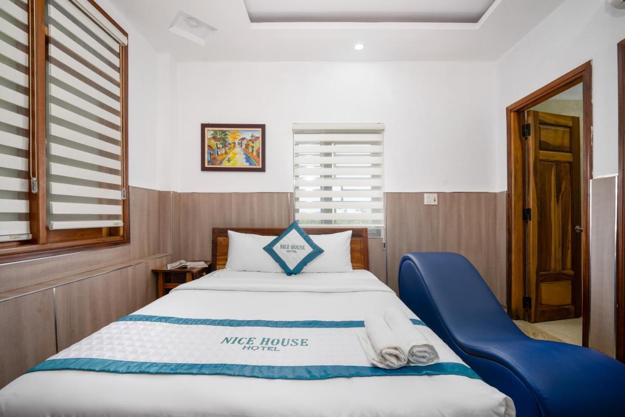 Hotel House - Near My Khe 2*