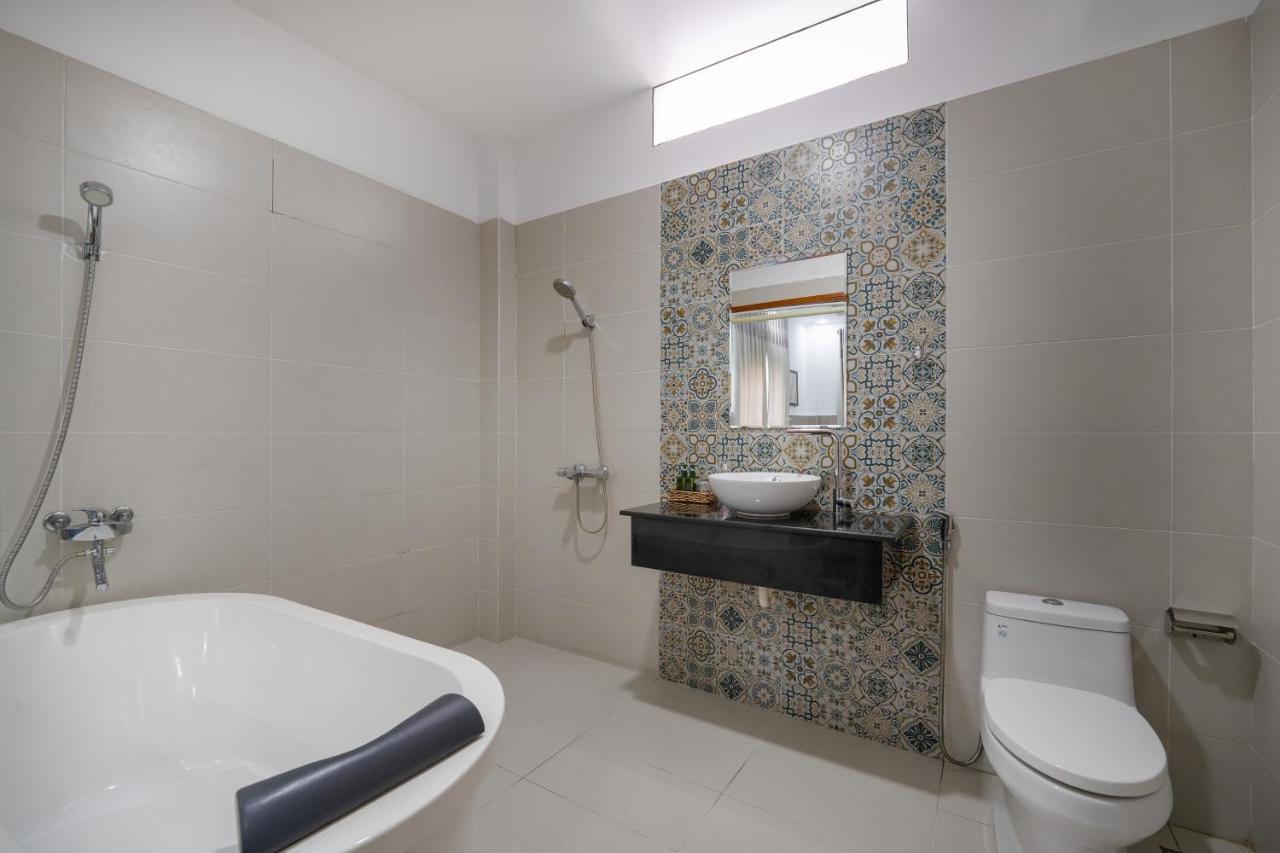 Hotel House - Near My Khe 2*