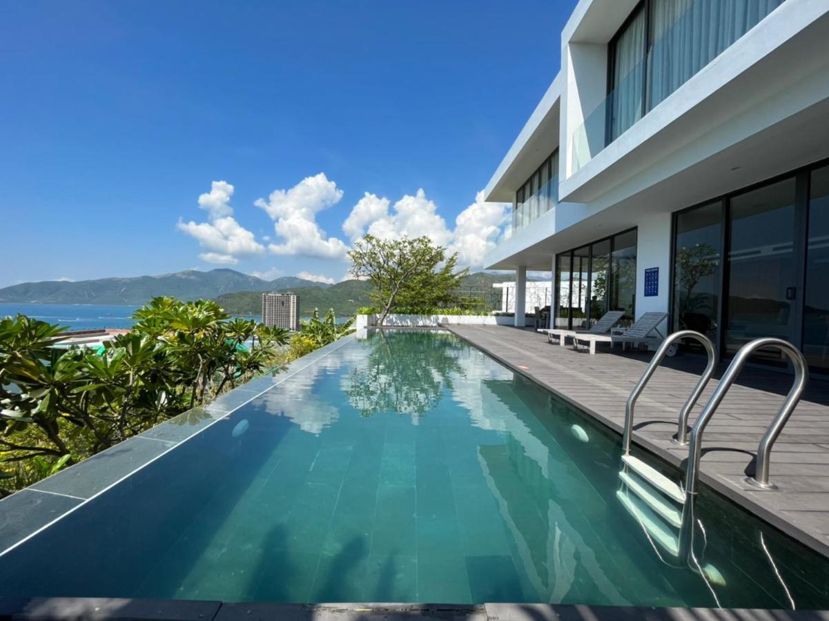 Casa Blanca Villas