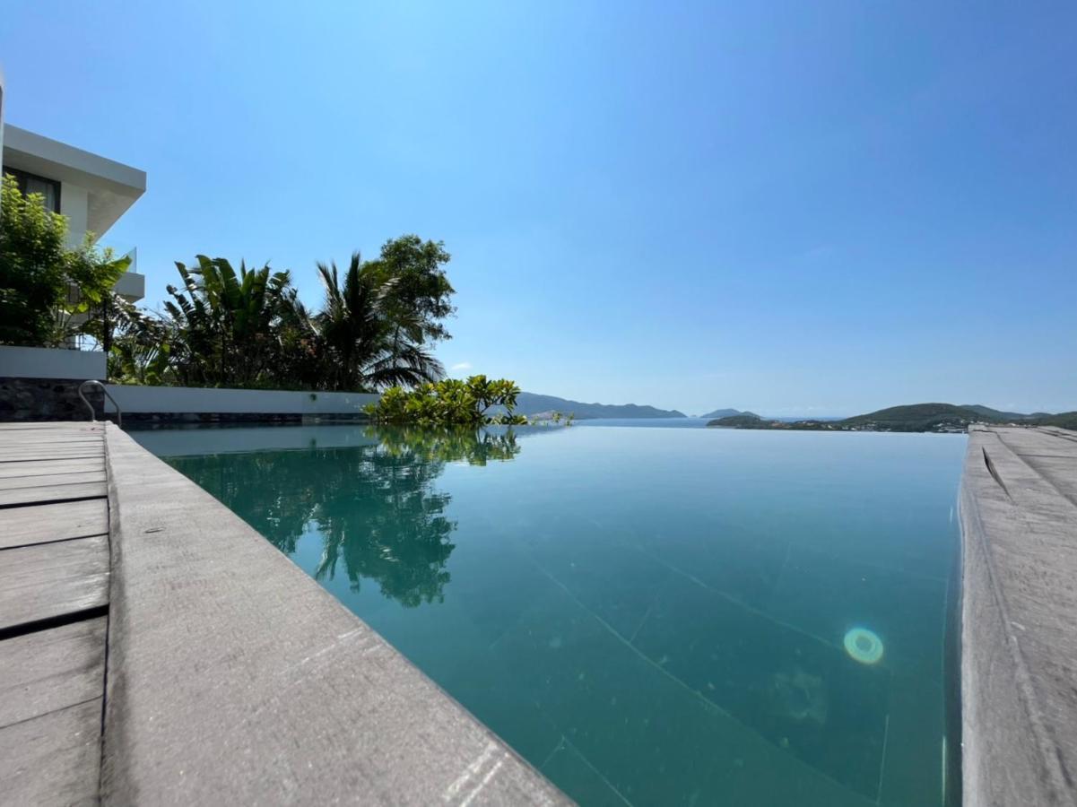 Villa Casa Blanca Villas