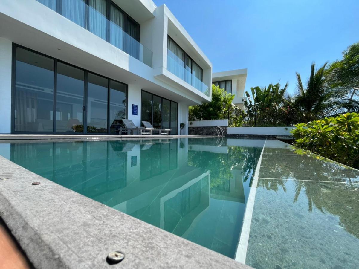 Casa Blanca Villas Nha Trang