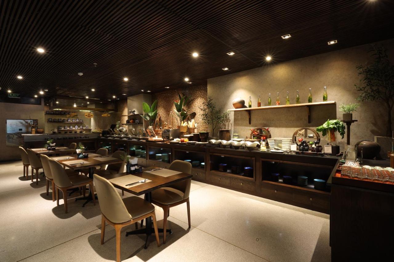 Cochin Zen Hotel 4*