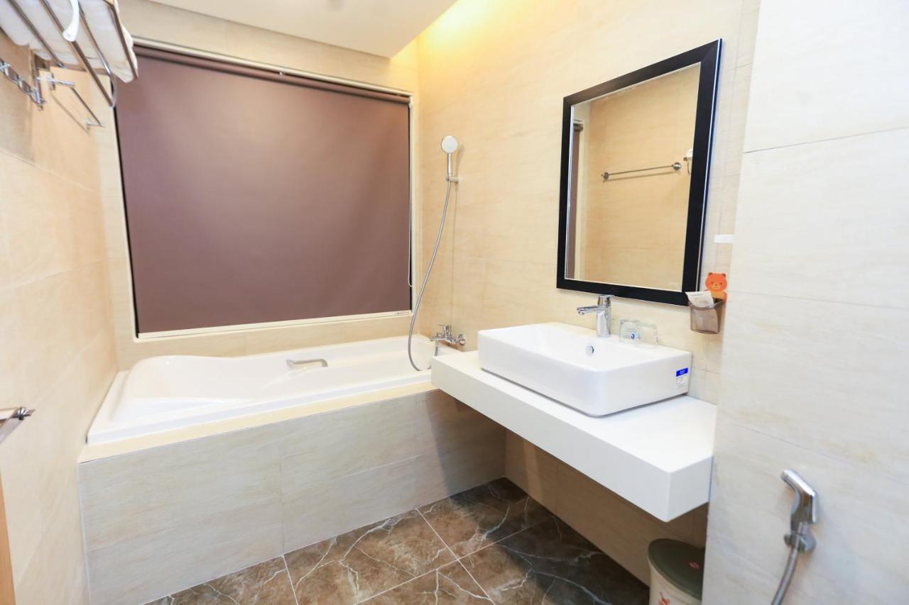 Apartment Flc Sea Tower Jenny Nguyen *