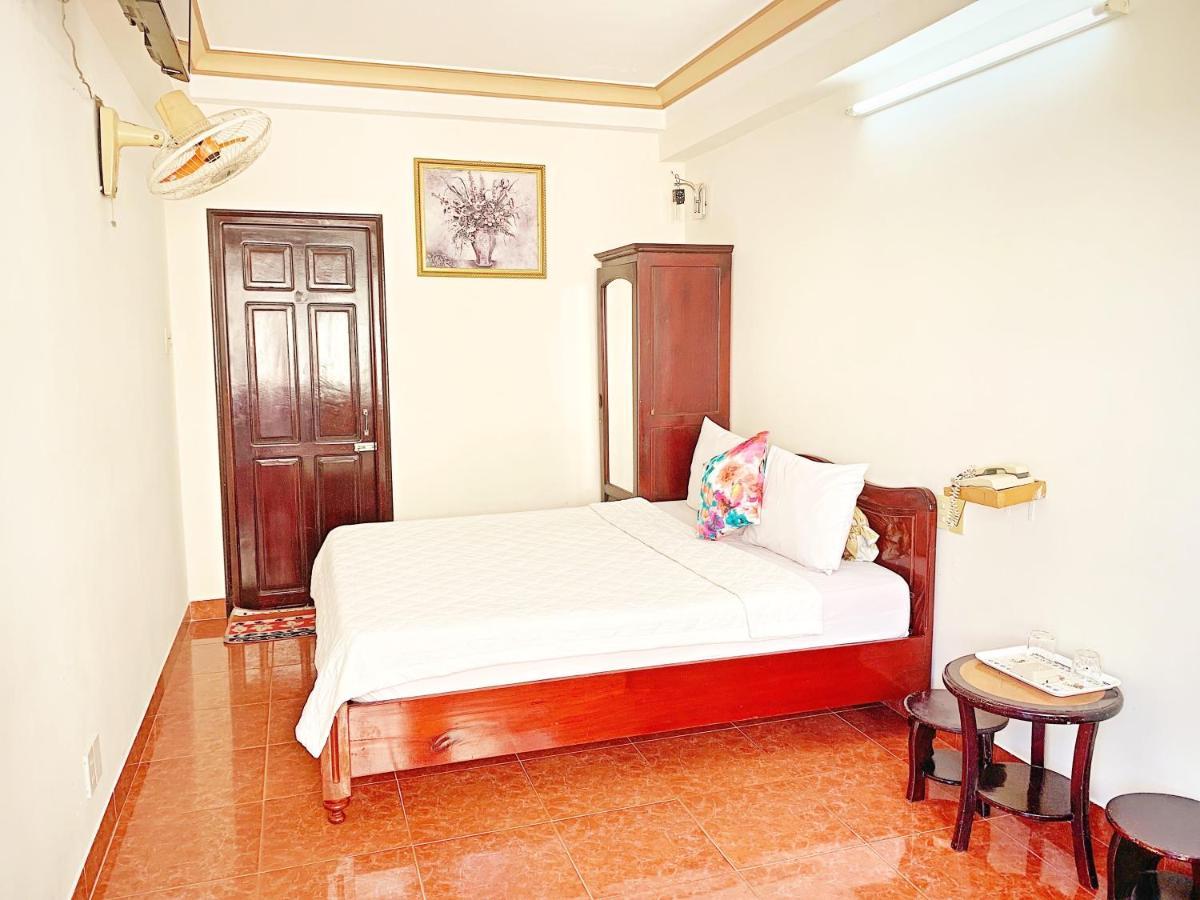 Anh Minh - Manchester Nha Trang