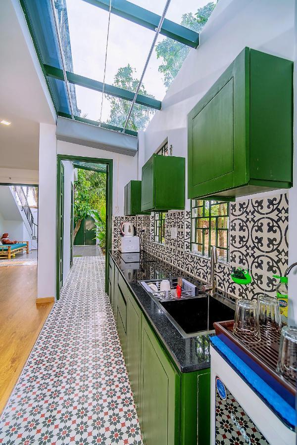 Shadyside 3 : Lost House Biệt thự