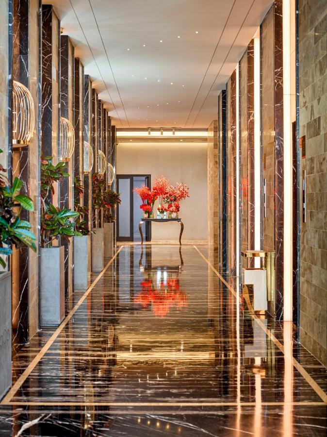 Ravatel Luxury Hotel 4*