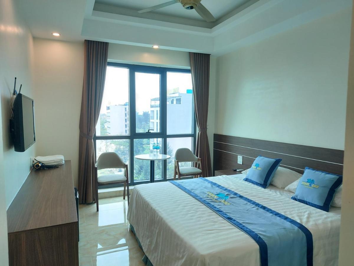 Tuan Luxury Flc Hotel
