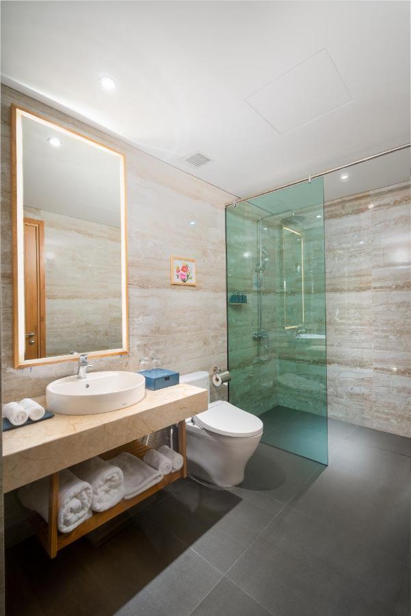 Sala Grand Tuyhoa Khách sạn 5*