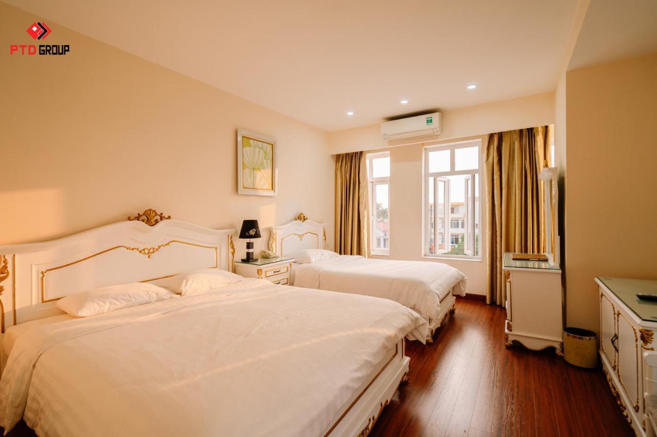 Hotel White 3*