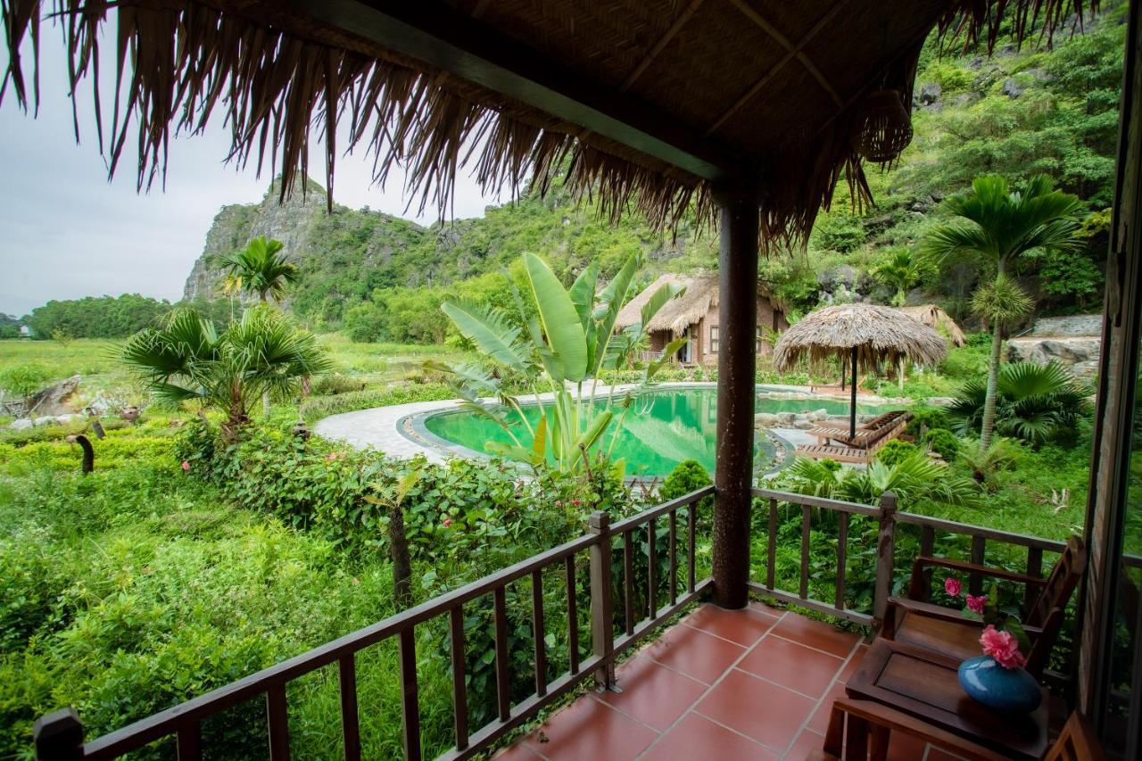 Mường Village Khu cắm trại Ninh Bình