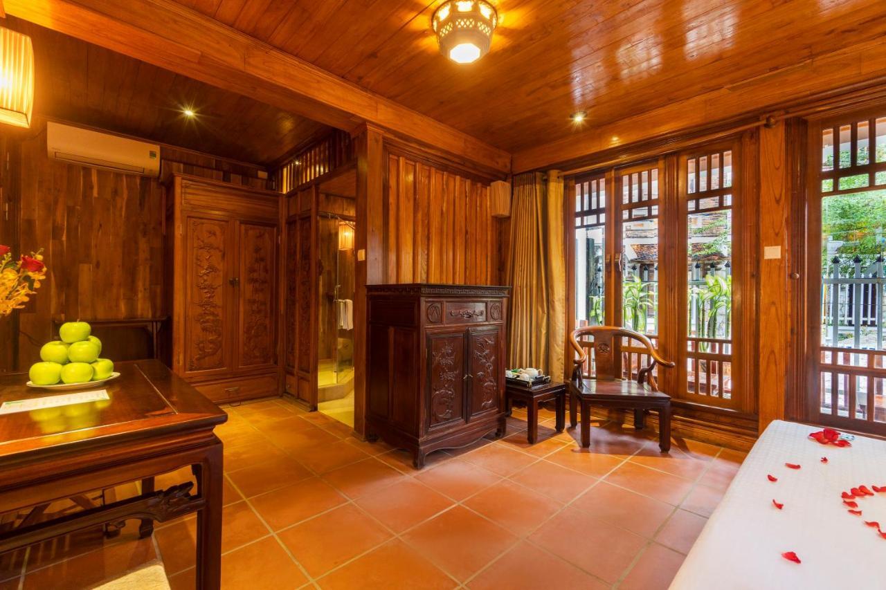 Resort Old Town 3*