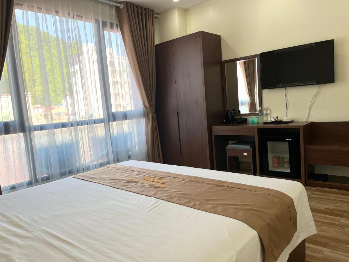 Bed & Breakfast Cat Ba Rosalia Dong Khe Sau