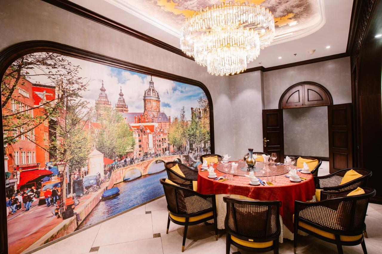 Hotel Grand Phoenix