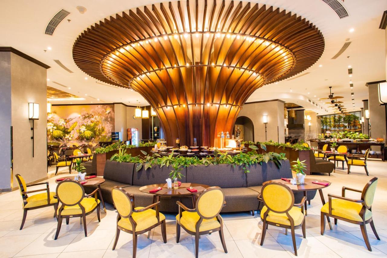 Hotel Grand Phoenix