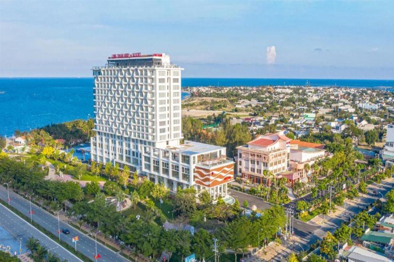 Resort Long Thuan & 4*