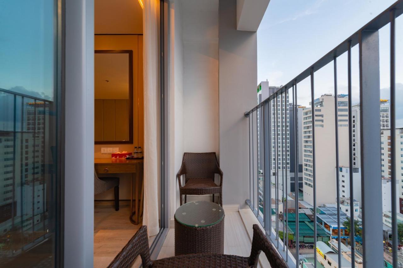 Moonlight Bay Panorama Condotel Ocean View *