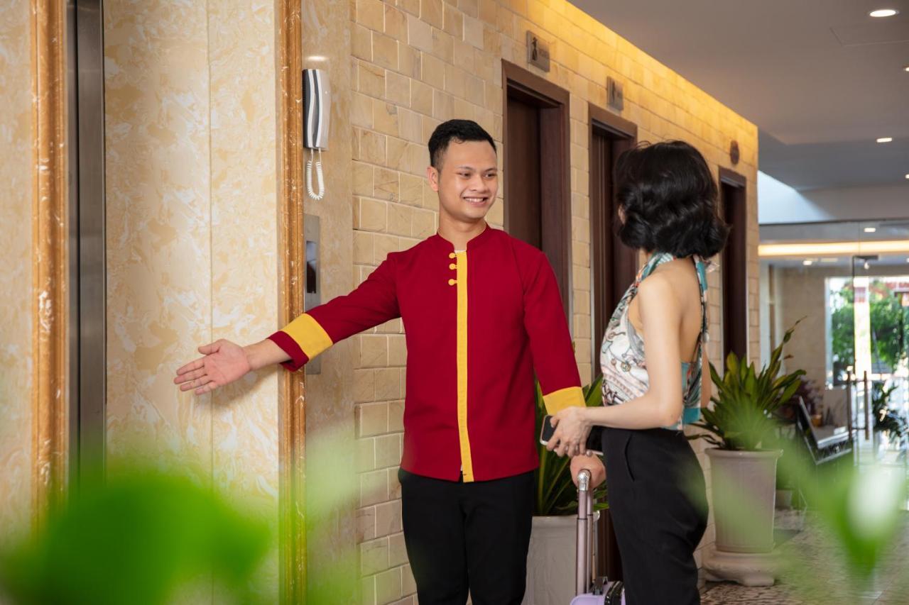 Liberty Hall Tam Coc & Hotel