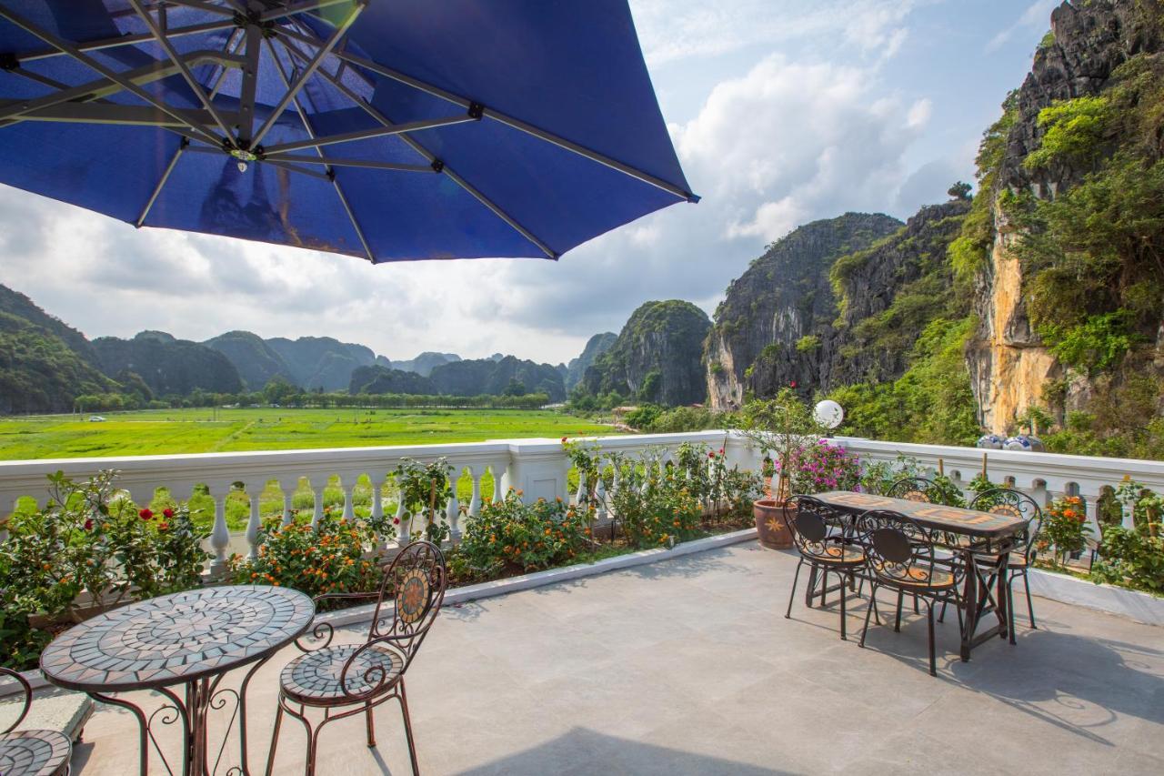 Liberty Hall Tam Coc & Hotel Ninh Binh