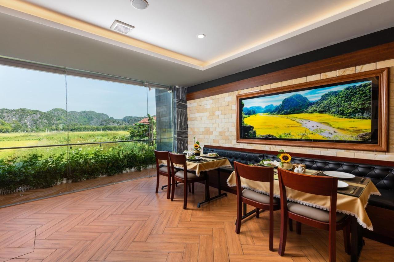 Liberty Hall Tam Coc & Hotel