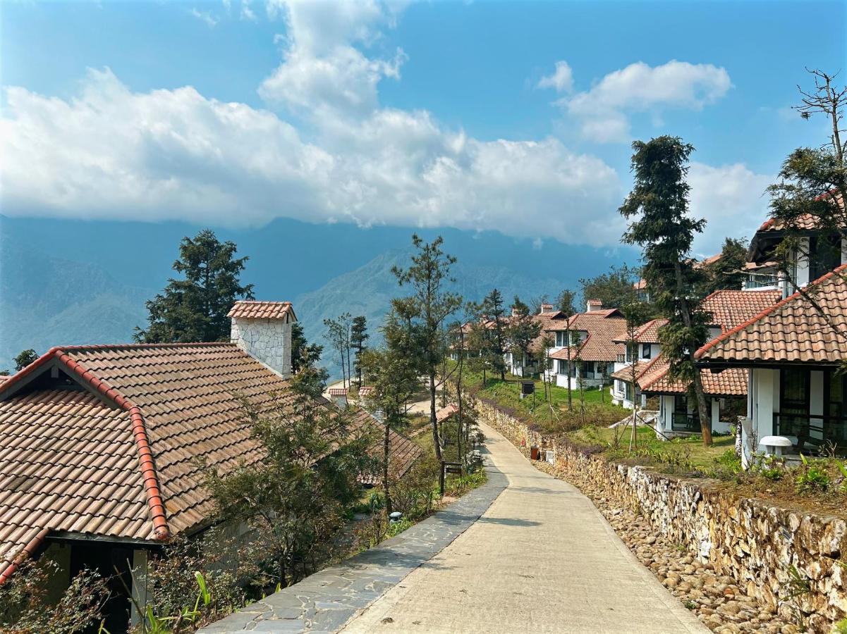 De Mont Mountain * Sapa