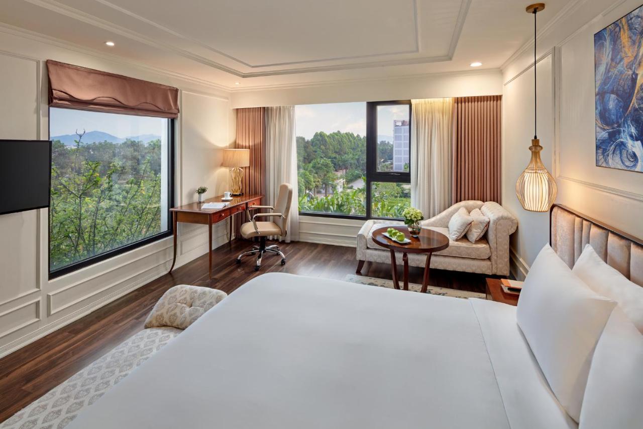 Hotel Ravatel Luxury 4*