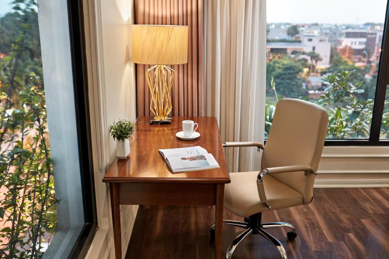 Ravatel Luxury 4*