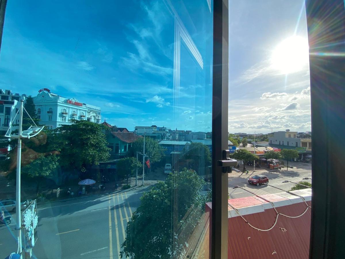 Nha Nghi Famy Love hotel Mong Cai