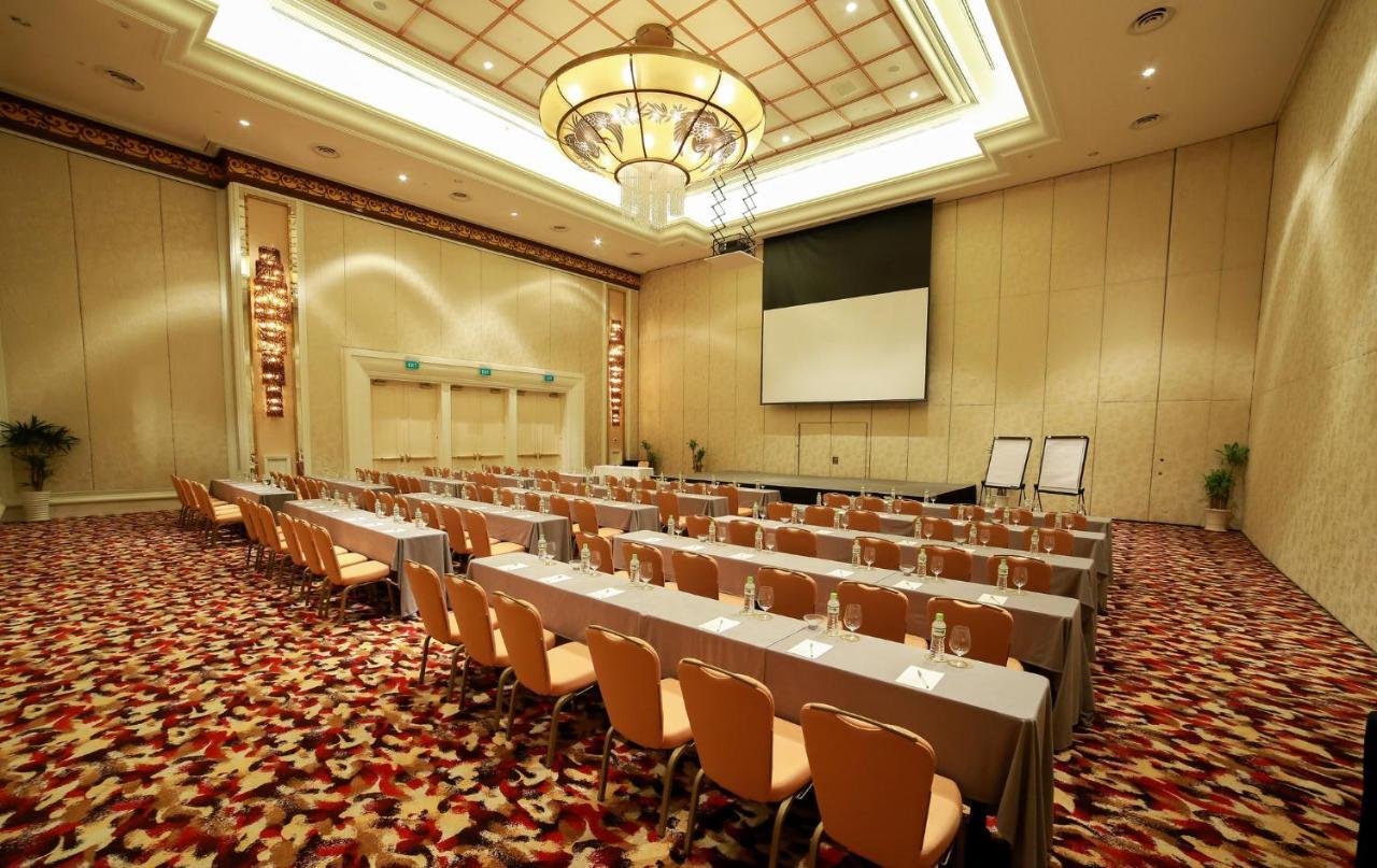 By Ihg 5*