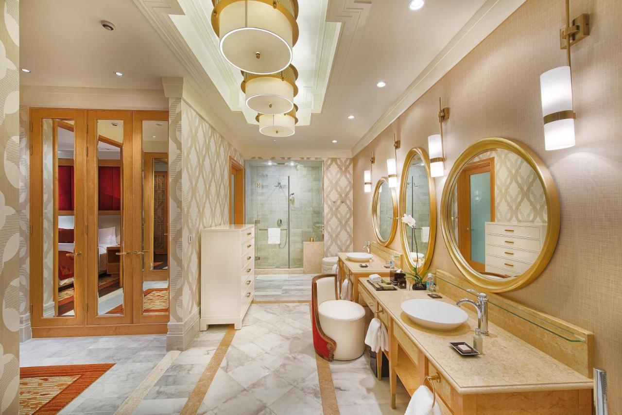 Resort Intercontinental Grand Hồ Tràm