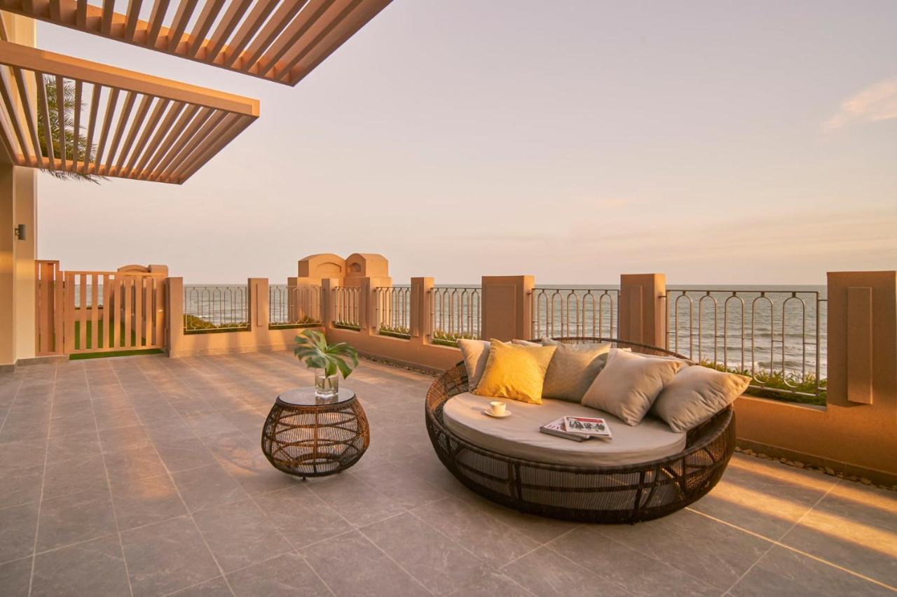 By Ihg Resort