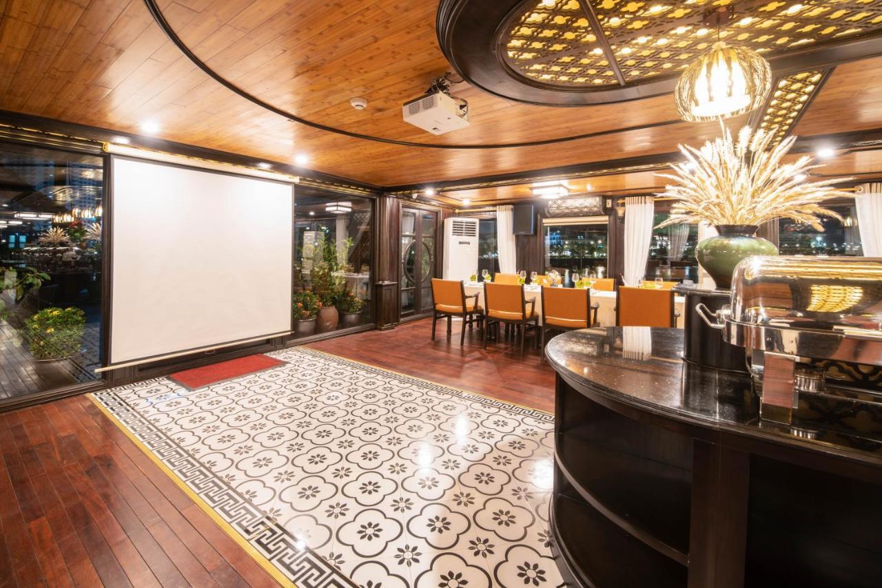 Victory Star Cruise