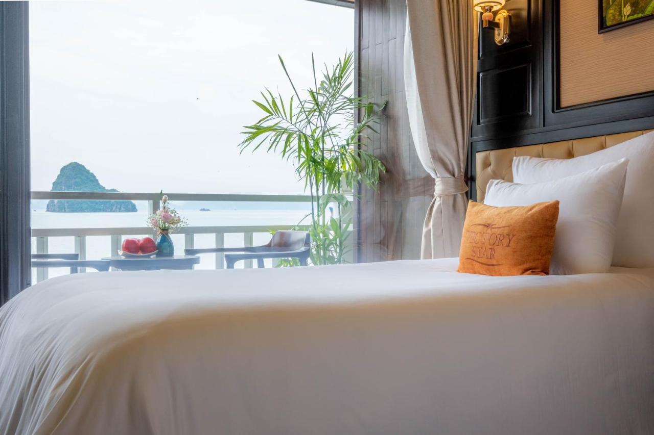 Victory Star Cruise  Ha Long