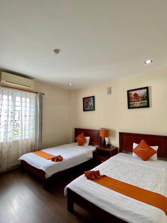 Golden Star Hotel 3*