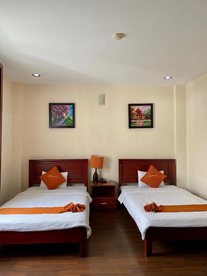 Hotel Golden Star 3*