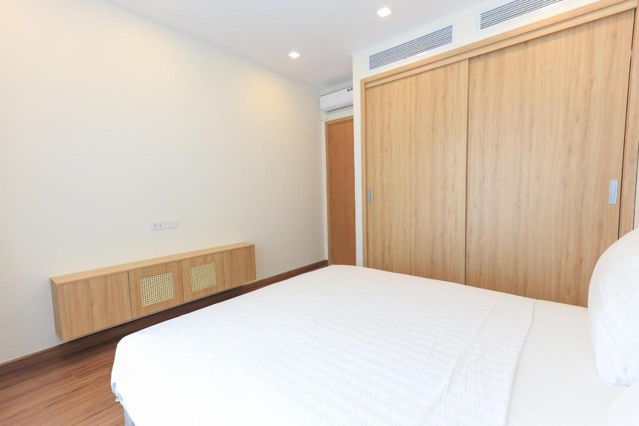 Apartment Flc Sea Tower Minh Minh