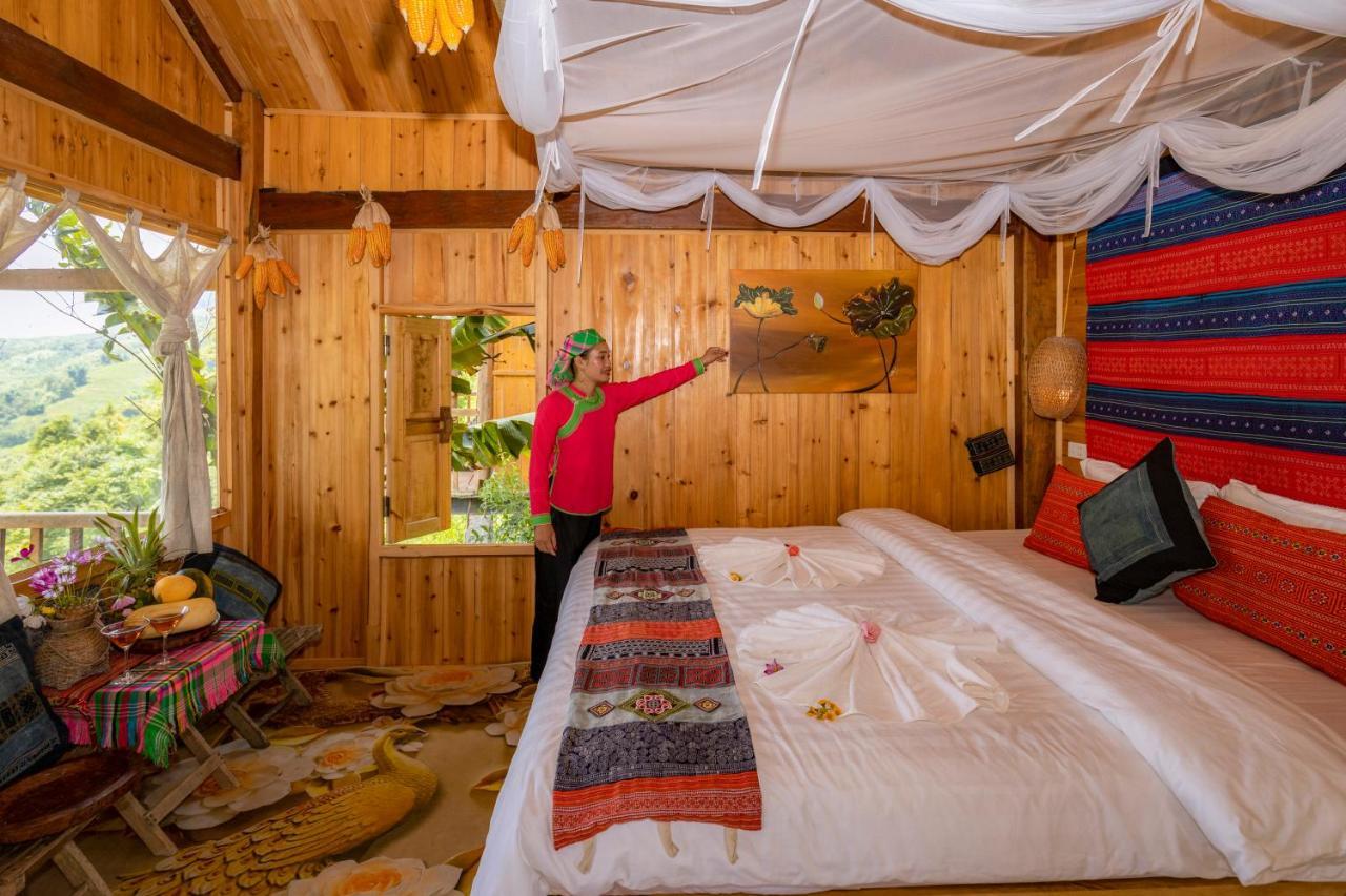 Homestay Hmong House *